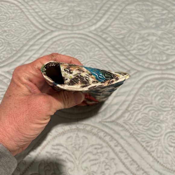 Brahmin Botanical Melbourne Multicolor Crocodile Embossed Sunglasses Case - Picture 6 of 7